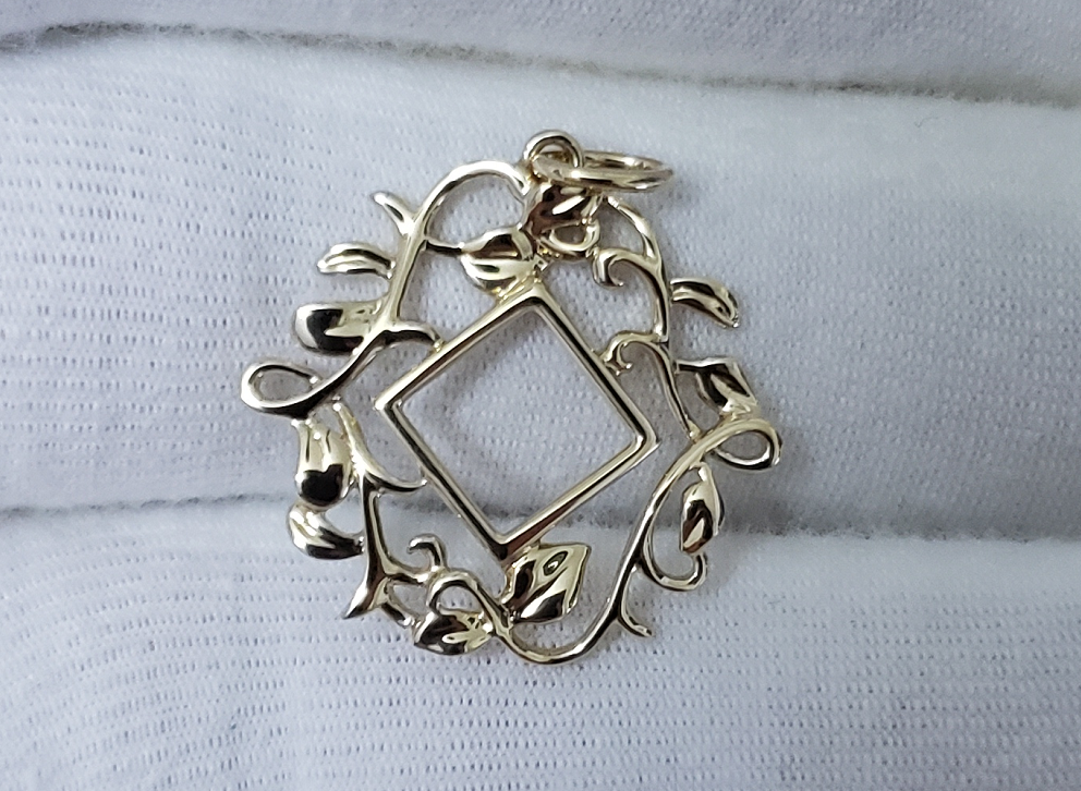 14K Gold Vine NA Service Symbol Pendant image 0