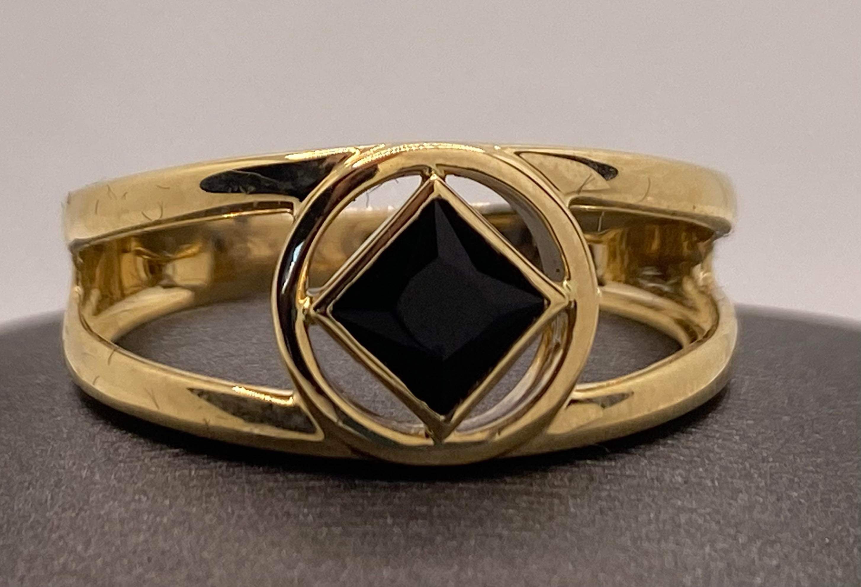 10K Rings with Black Onyx Ring (NAR-25-G-O) image 0