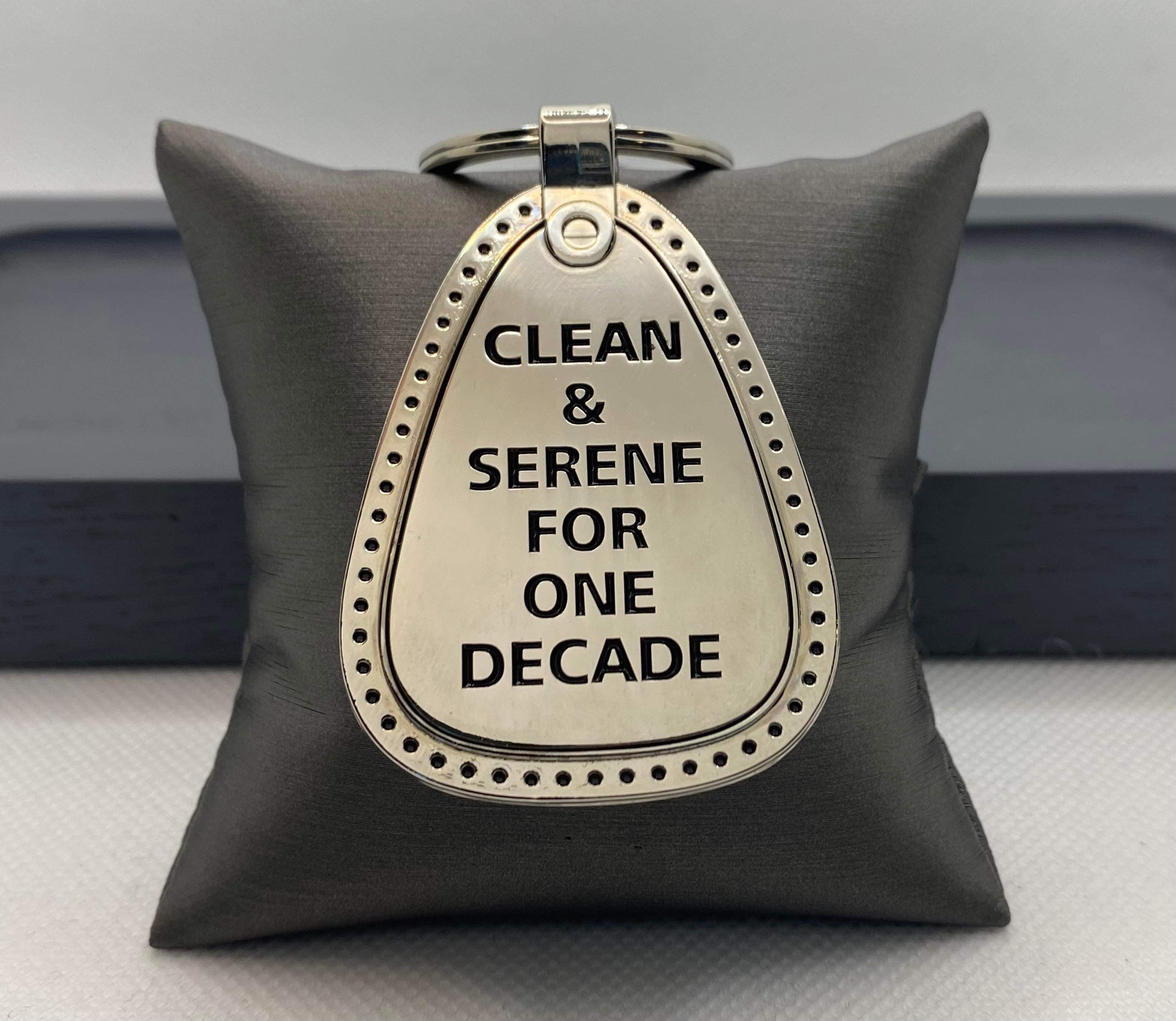 NA Large Medal Key Tag One Decade image 0