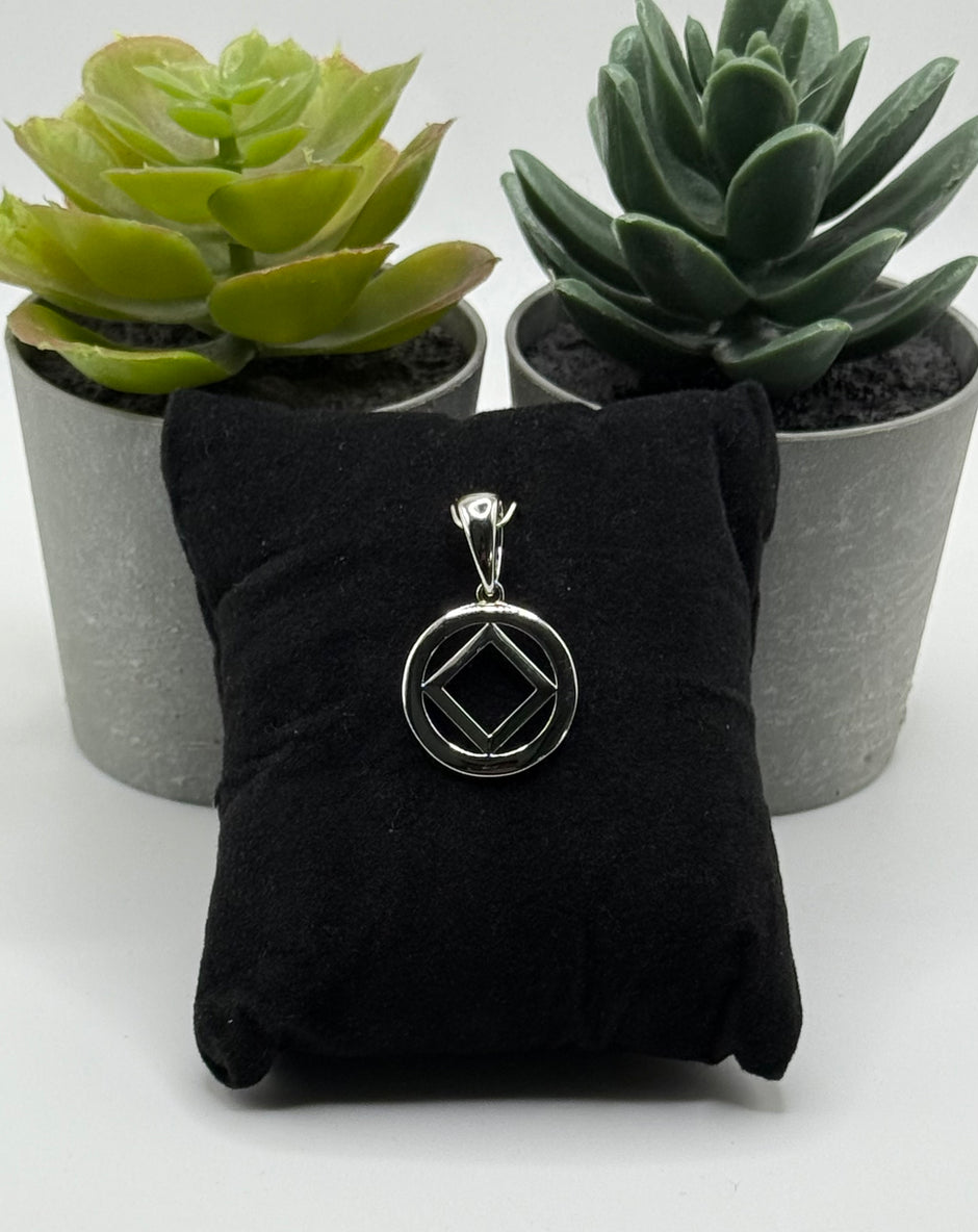 NA Service Symbol Pendant .925 sterling