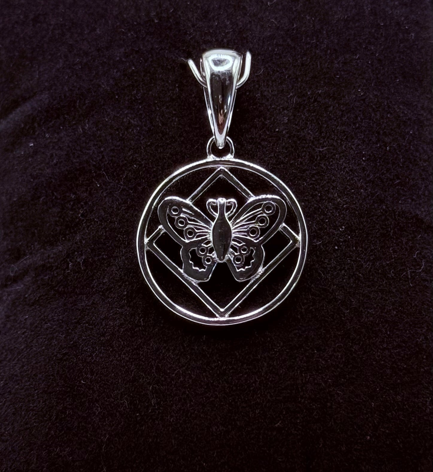 Butterfly NA Pendant .925 sterling silver