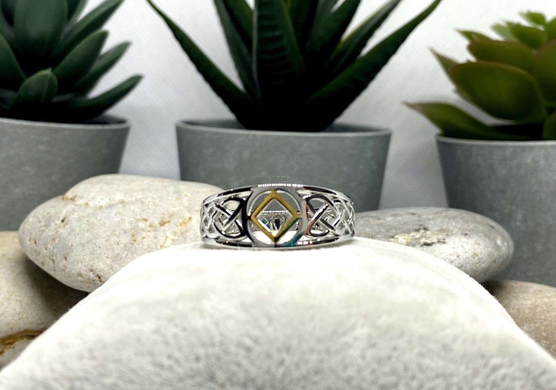 NA service symbol sterling silver ring with Celtic design and 18 k gold NAR-16 image 0