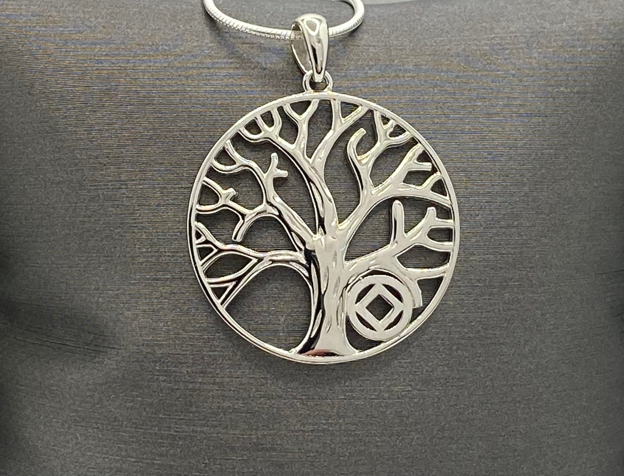 Tree of Life NA service Symbol Pendant .925 sterling image 0