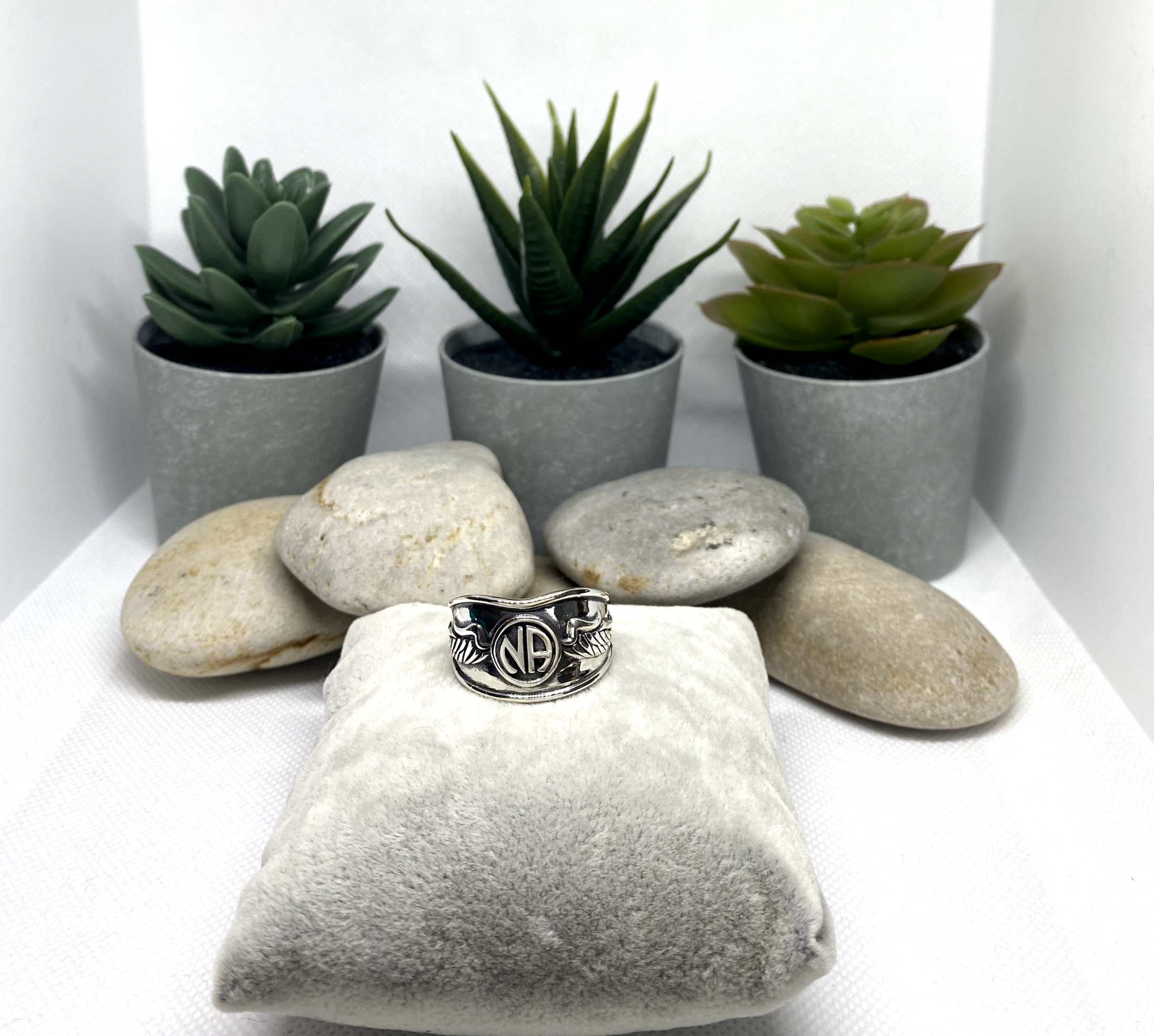 Wing Ring with NA in center (NAR-24) image 1