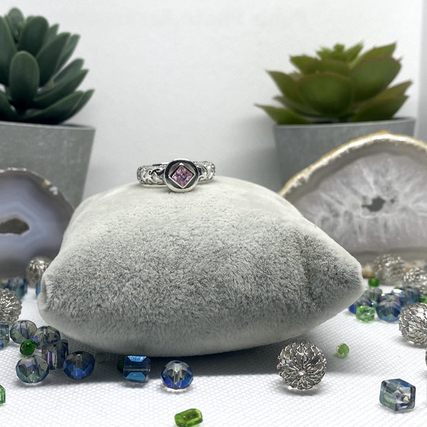 NA Service Symbol Ring raised image 1